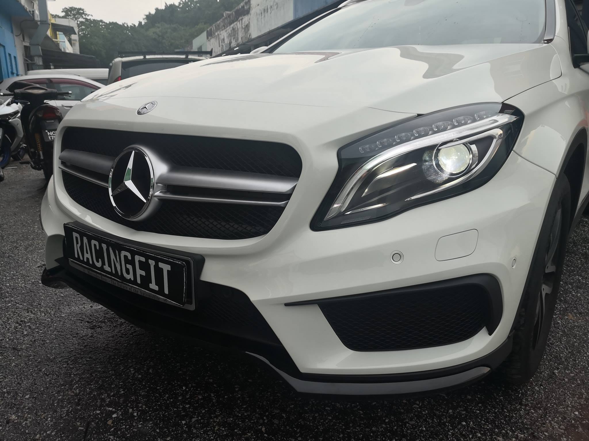 GLA X156 GLA45 BODYKIT BUMPER CONVERSION